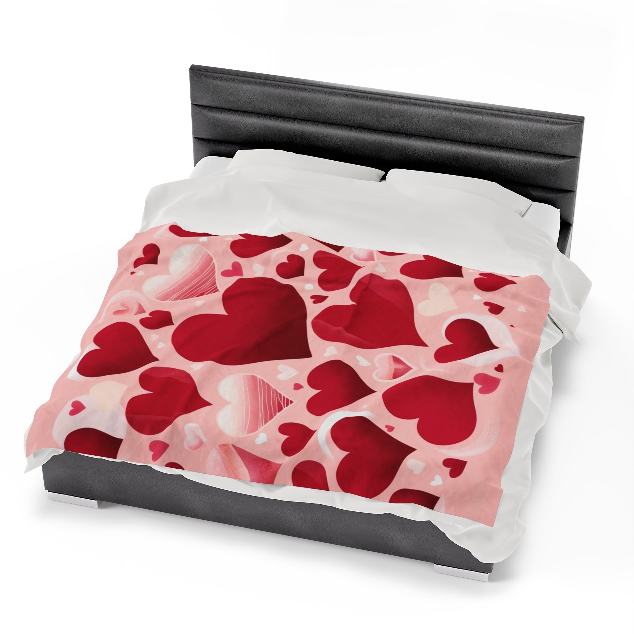Romantic Heart Pattern Velveteen Plush Blanket for Cozy Moments